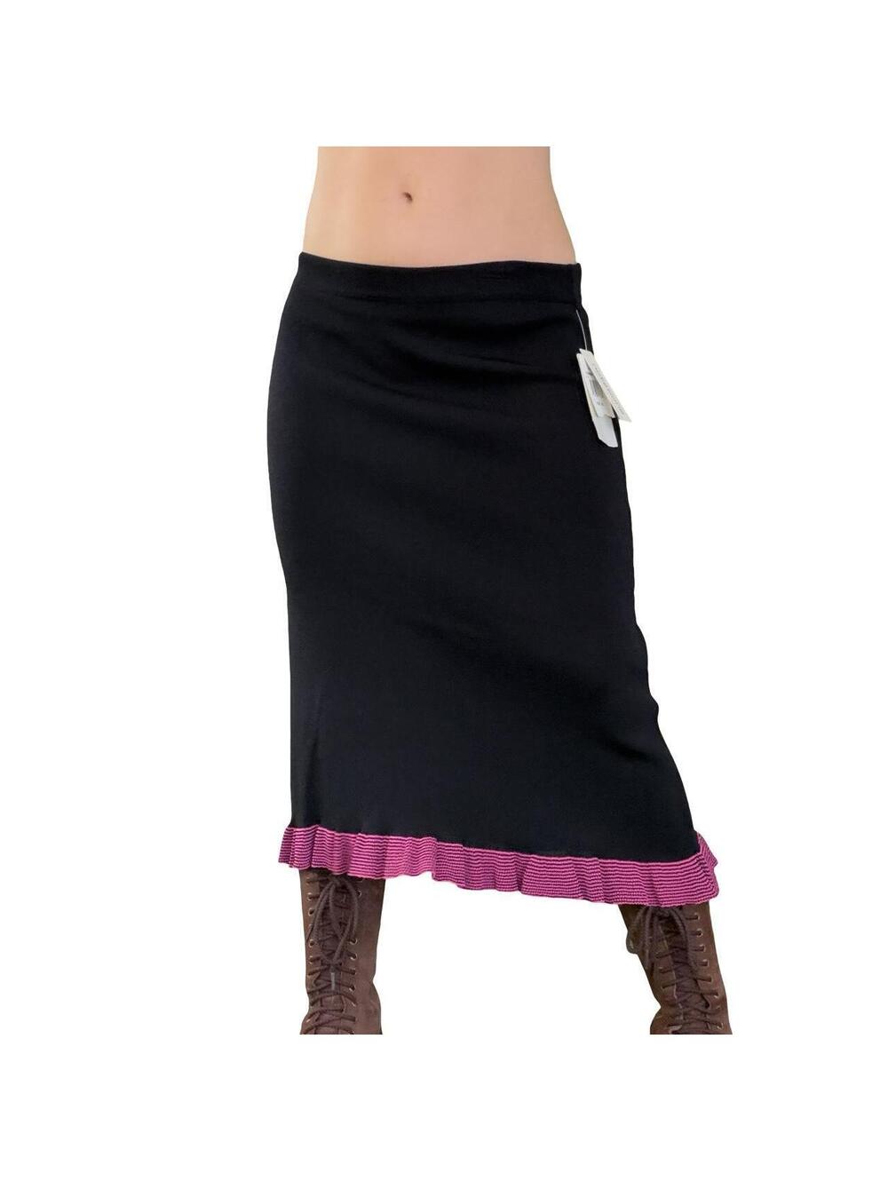 90s TRAD GOTH MINIMALIST SKIRT